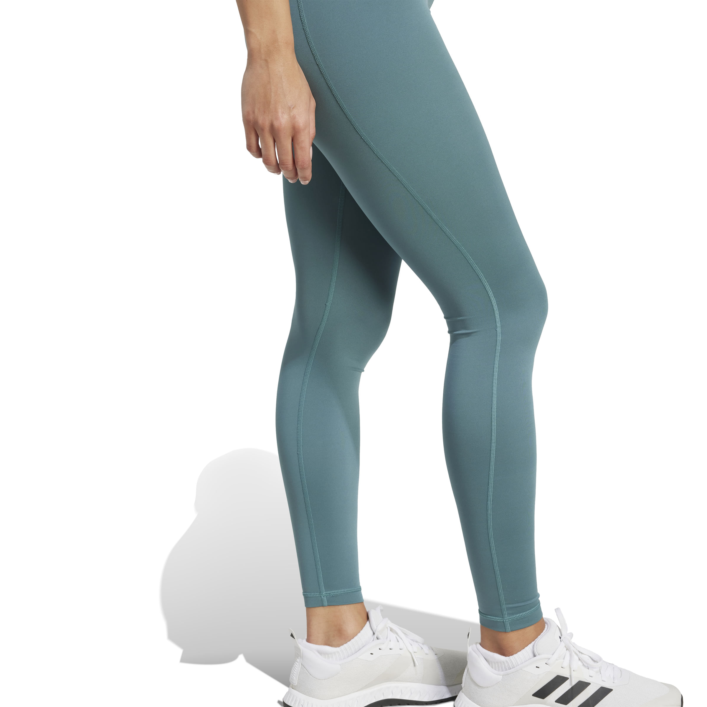 JX4756_6_APPAREL_On Model_Detail View 2_white